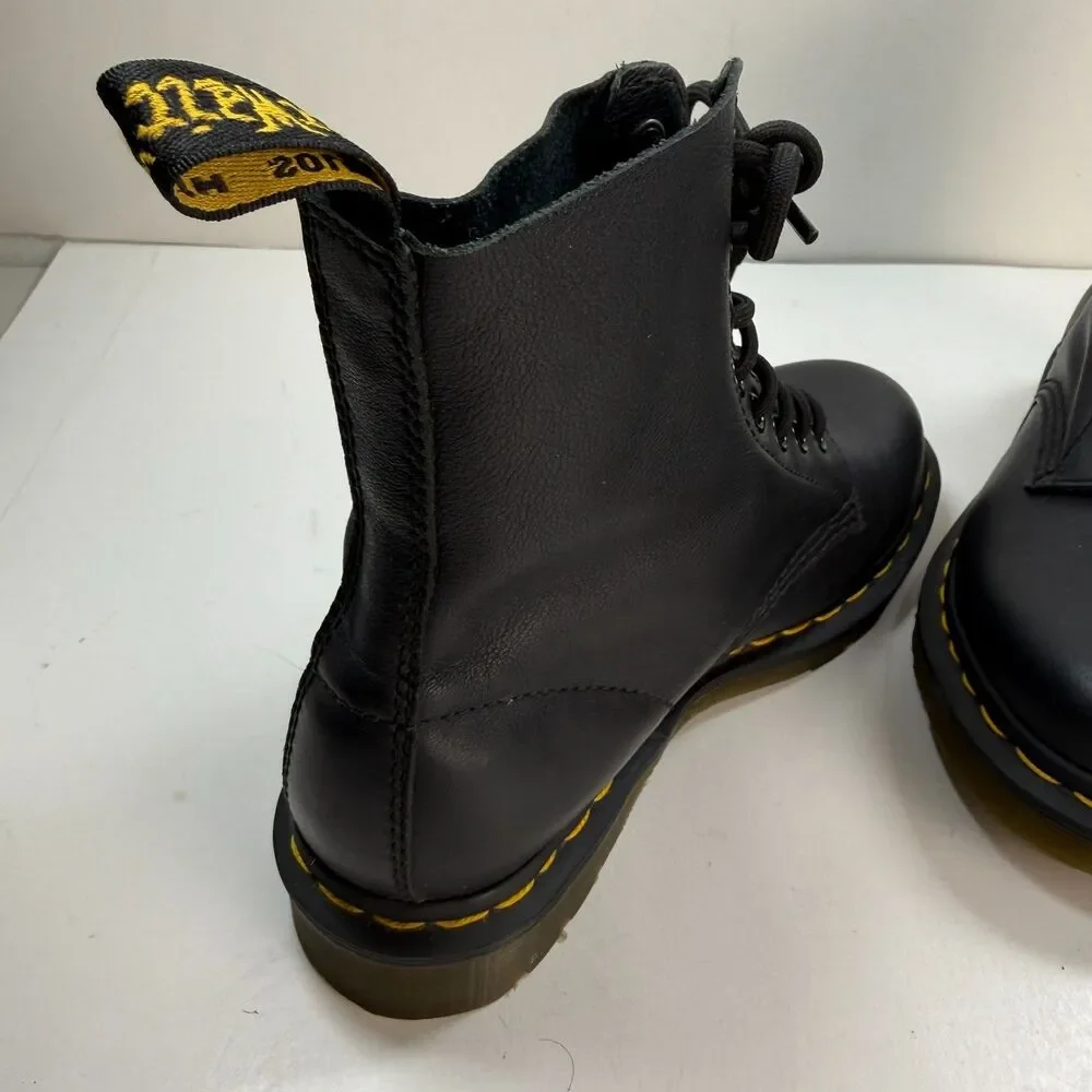 Dr Martens 1460 Pascal Black Leather 8 Eye Combat Boots Womens Size 7 AirWair